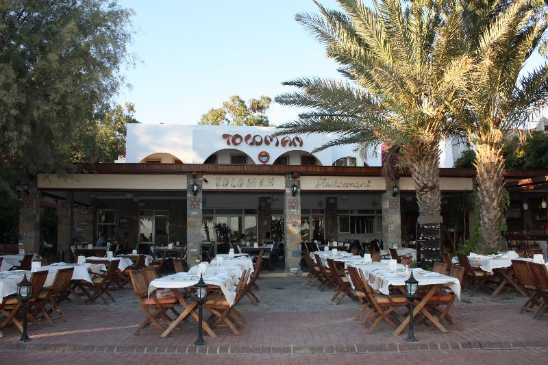 Toloman Hotel Bitez Beach Exterior photo